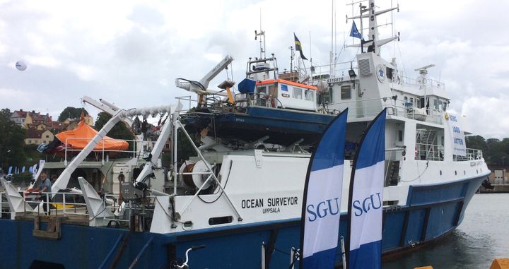 Under Almedalsveckan finns SGU:s undersökningsfartyg Ocean Surveyor i Visby hamn.