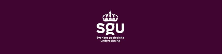 SGU:s logotyp på plommonlila bakgrund.