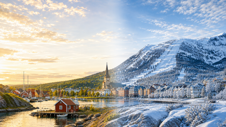 Tillväxtanalys har i en ny rapport studerat tio turismtäta kommuner i Sverige. Kommunerna representerar kust- och skärgårdsmiljöer, fjäll- och vinterdestinationer och glesbygdskommuner med natur- och upplevelseturism.
