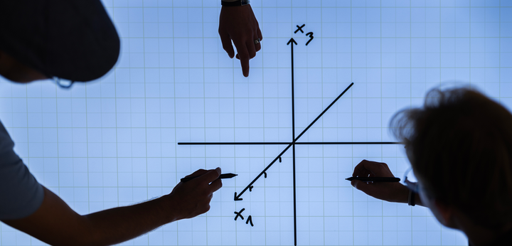 I Tillväxtanalys rapport studeras hur relativlönen inom STEM-yrken utvecklas genom arbetslivet, det vill säga hur relativlönen utvecklas med arbetstagarnas ålder.
