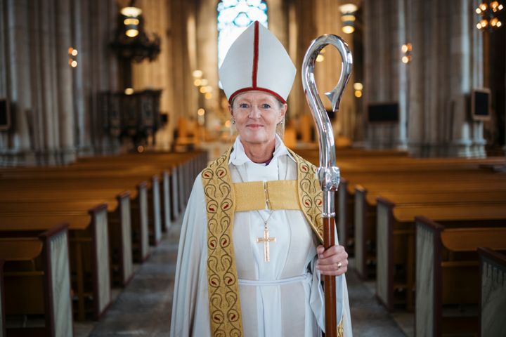 På söndag viger biskop Ulrica Fritzson för första gången präster och diakoner och sänder ut dem i tjänst.