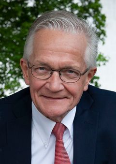 Bengt Fellström,  seniorprofessor i njurmedicin, Akademiska sjukhuset/Uppsala universitet