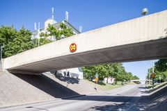 Gångväg över genomfartsväg.
