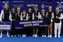 Helsingborgs TK:s damlag. Foto: Patrick Bengtsson / tennis.se