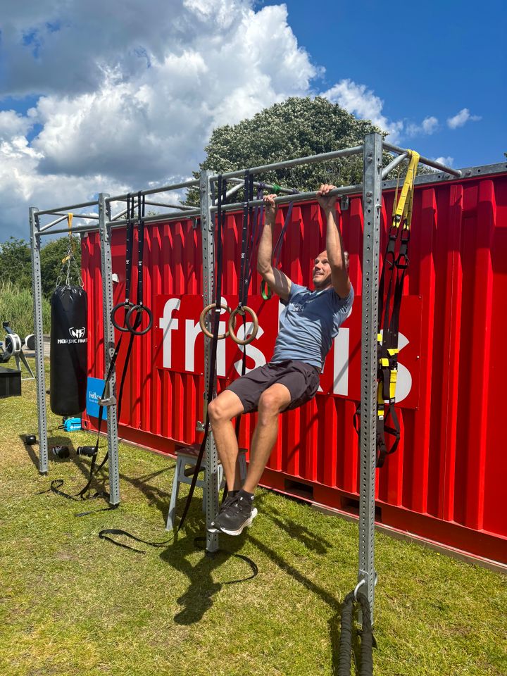 Friskis Pop up har besökt skolgårdar och andra platser runt om i Sverige.