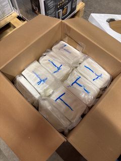 Många kartonger innehöll amfetamin. Totalt hittade Tullverket 319,17 kg amfetamin i den litauiska lastbilen.