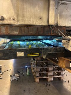 Synen som mötte tullpersonalen när de öppnade det dolda smugglingsutrymmet i botten på kyltrailern.