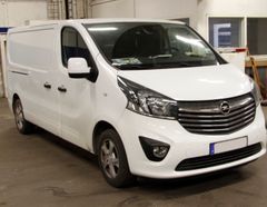 Skåpbilen med lönnutrymmet som användes för att distribuera narkotika inom Sverige.