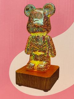 Kartongen med den farliga barnlampan.