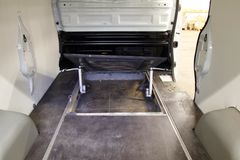 Tullverket har under 2025 avslöjat flera fordon med dolda utrymmen för narkotika. Den här skåpbilen användes för att distrubiera kokain och andra droger inom Sverige.