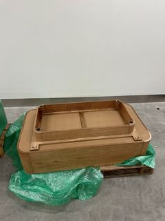 Undersidan på bord 1.