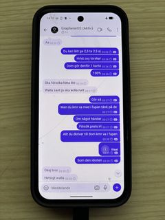 En chattkonversation. "Men du kommer va med i fup:en - tänk på det". Foto: Tullverket.