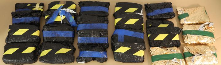 Över 30 kilo amfetamin till ett värde över 6 miljoner kronor smugglades i lönnutrymmen. Foto: Tullverket.