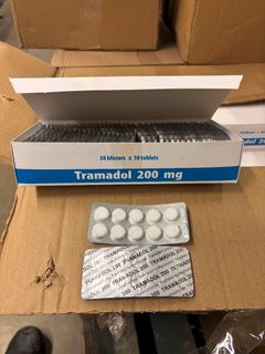 Tramadolask med kartor. Totalt hittades 1 042 090 tabletter tramadol i lastbilstrailern.