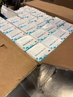 En kartong med det ångestdämpande läkemedlet pregabalin. Totalt hittades 269 550 tabletter pregabalin i släpet.
