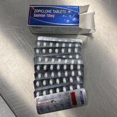 Kartor med narkotikaklassade sömntabletter av preparatet Zopiclone.
