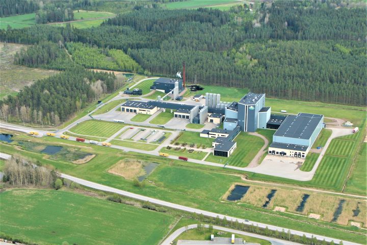 Översiktsbild av Arlas mjölkpulverfabrik i Vimmerby.