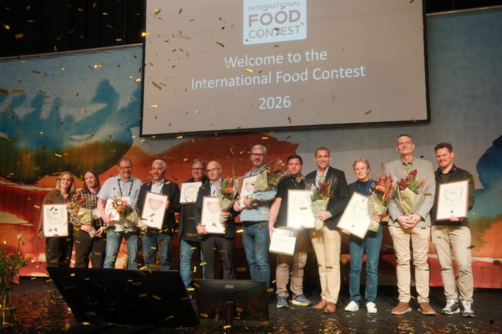 Det regnade guld över Arlas mejerier under International Food Contest. Foto: Arla.