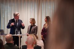 Rapportlansering: "Det är coolt med tekniken, men man märker att människorna som styr inte hinner med"