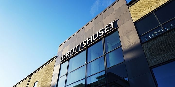 Idrottshusets fasad i Jönköping.