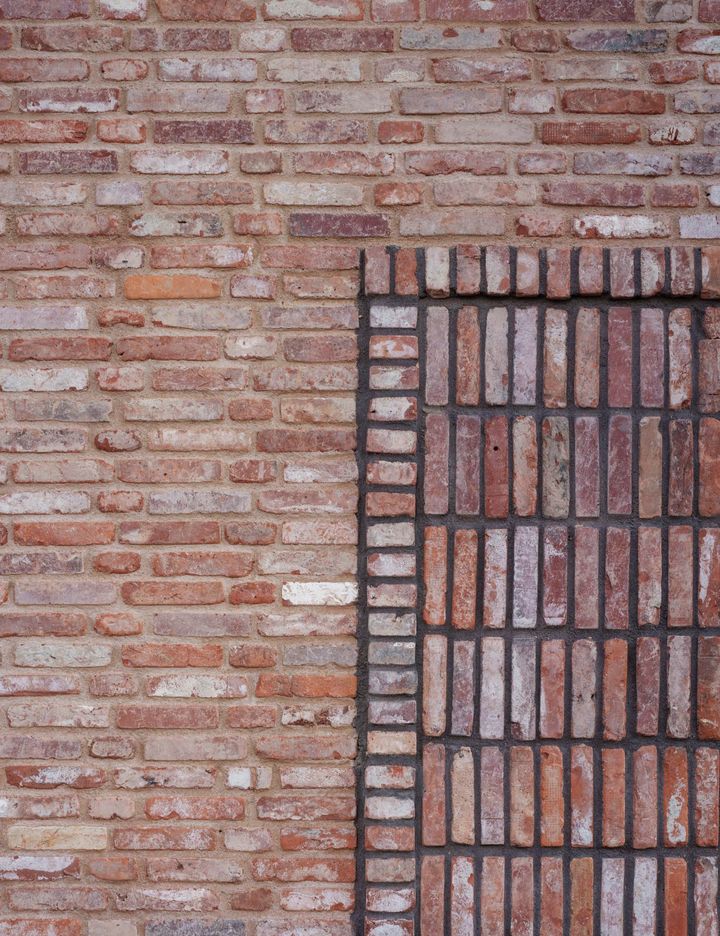 N%E4rbild%20p%E5%20en%20tegelfasad.