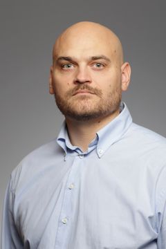 Porträttbild av Ola Hansson, sakkunnig på Arbetsmiljöverket.