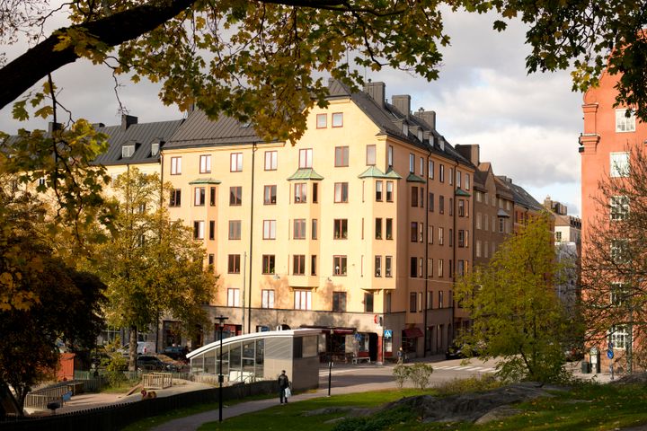 Under stora delar av året har temperaturen för små lägenhet (ettor och tvåor) varit kylig, men läget ser bättre ut nu.