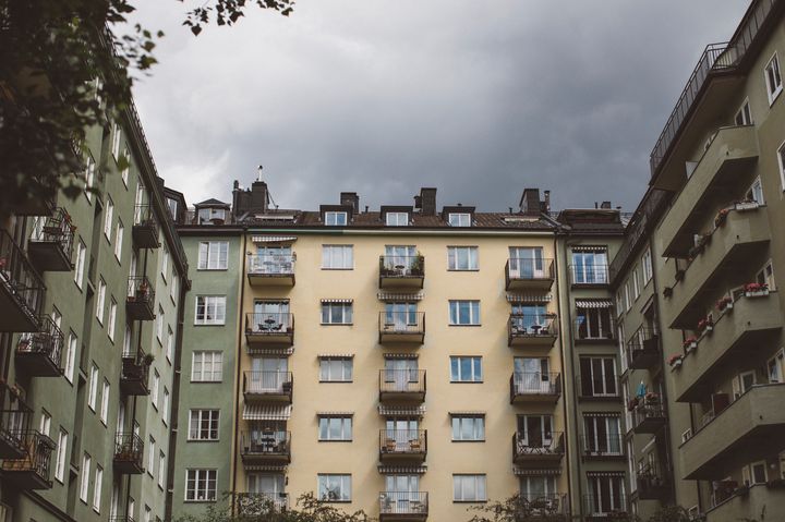 Valet av räntebindningstid är långt ifrån självklart. Enligt SBAB:s nuvarande prognos framstår rörlig ränta som det billigaste alternativet.