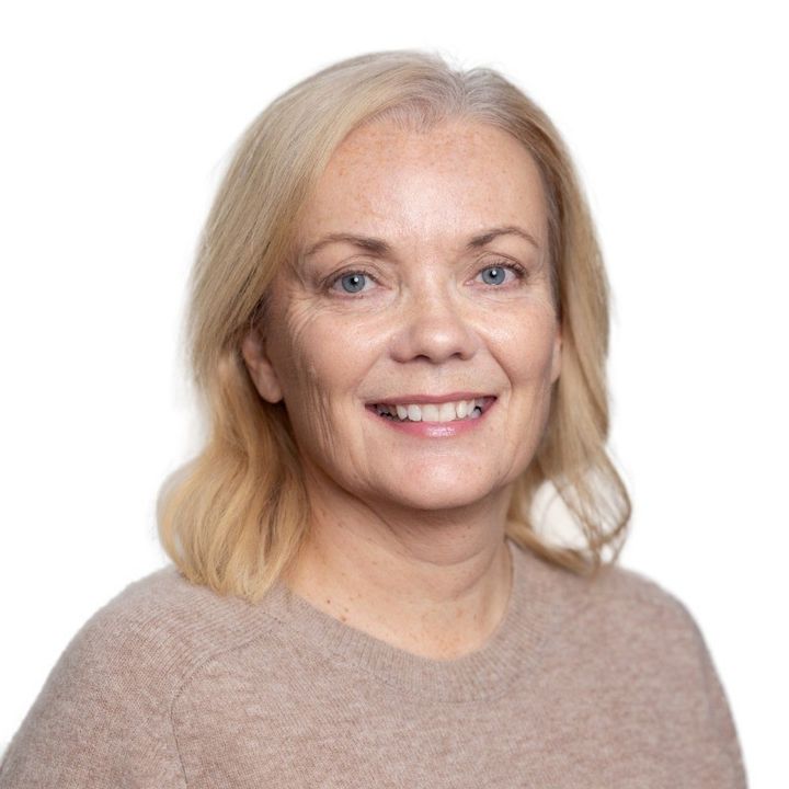 Heidi%20Hopea%20Adolfsen%2C%20distriktssjuksk%F6terska%20och%20verksamhetschef%20p%E5%20Aleris%20Rehab%20Station