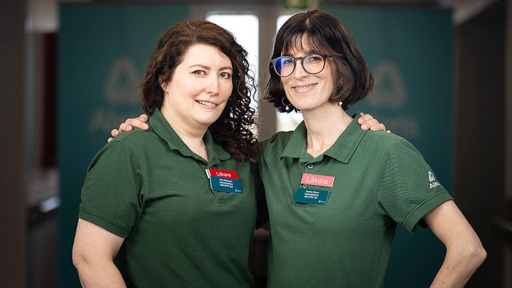 Irina Petersson och Pauline Khouri är stolta över att arbeta inom ASIH och menar att det är en vårdform i Sverige som är mycket välfungerande.