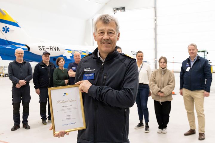 Ola Karlsson (M) utsågs till hederskapten vid en ceremoni vid beredskapsbasen i Umeå, den 5e maj 2025.