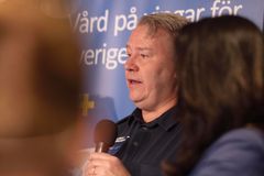 Ola Strangeways, Accountable Manager, AM, vilket innebär att vara ansvarig flygverksamheten vid Svenskt Ambulansflyg