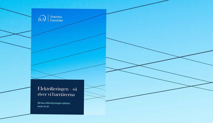Affisch med texten "Elektrifieringen – så river vi barriärerna. Så kan elförsörjningen stärkas inom tio år." mot en bakgrund av elledningar och blå himmel.