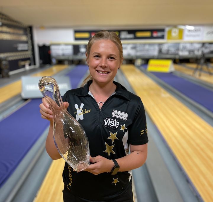 Joline Persson Planefors vinner guld i Elit-SM.