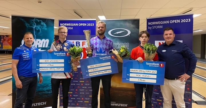 James Blomgren vann Norwegian Open under söndagen. Felix Bergman blev tvåa.