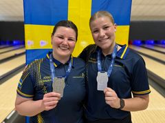 Josefin Hermansson och Nora Johansson tar EM-silver i dubbel.