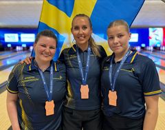 Josefin Hermansson, Jenny Wegner och Nora Johansson tar EM-brons i 3-manna.