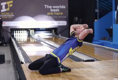 James Blomgren vid VM-guldet i singel 2021.