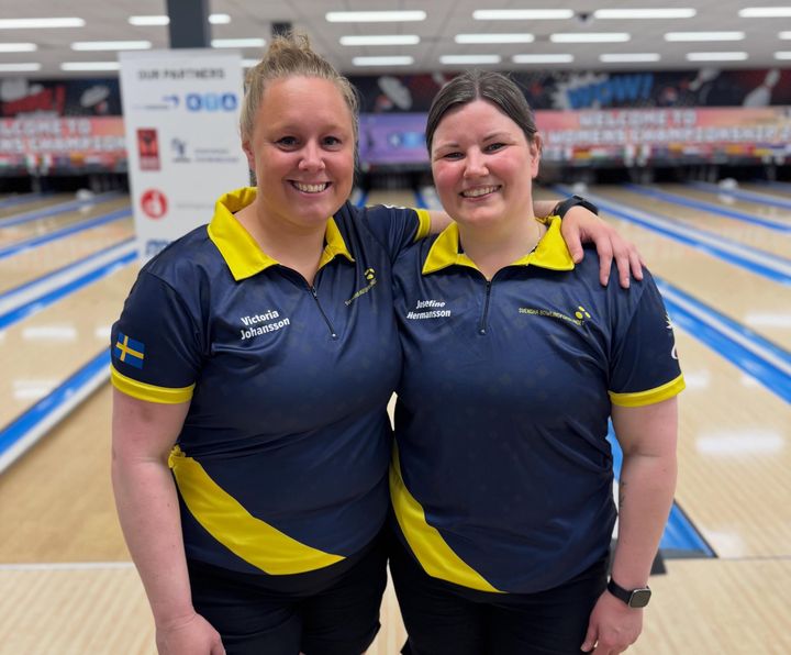 Victoria Johansson och Josefin Hermansson är vidare till semifinal i dubbel vid EM i Odense.