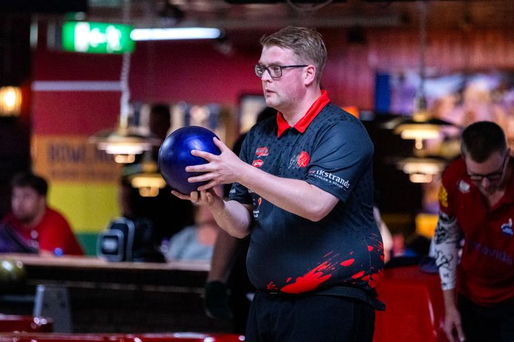 Imorgon är det dags för finalspel i bowlingens para-SM. Robin Ljungkvist är en av landslagsspelarna som intar banorna i Karlstad.