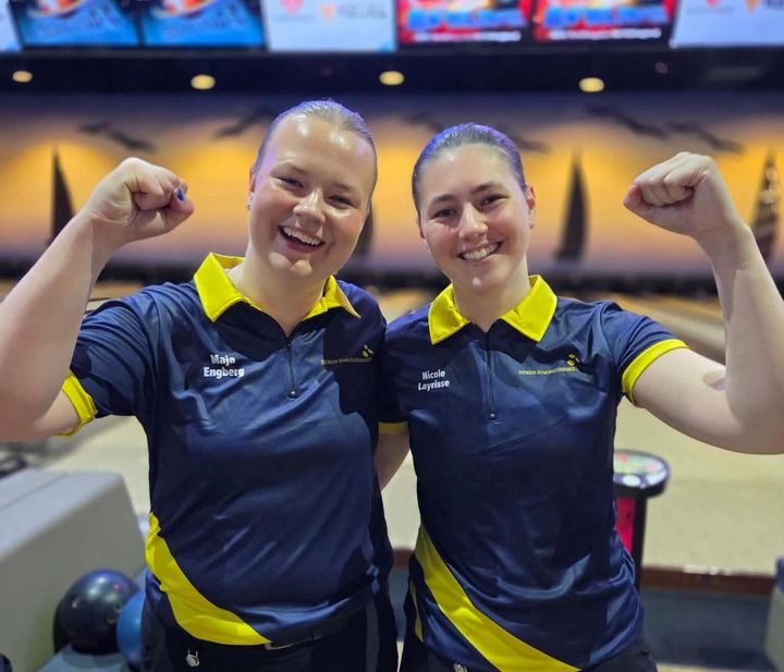 Maja Engberg och Nicole Layrisse är klara för semifinal i dubbel i U21-VM.