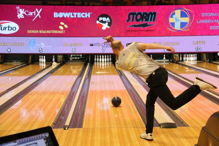 Världens bästa bowlare intar Helsingborg när det är dags för Storm Lucky Larsen Masters. En av dem är svenska stjärnan Jesper Svensson.