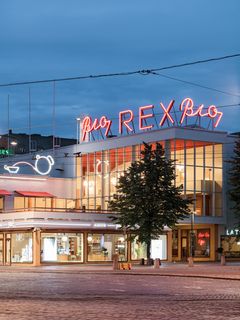 Konstmuséet Amos Rex är populärt i Helsingfors.