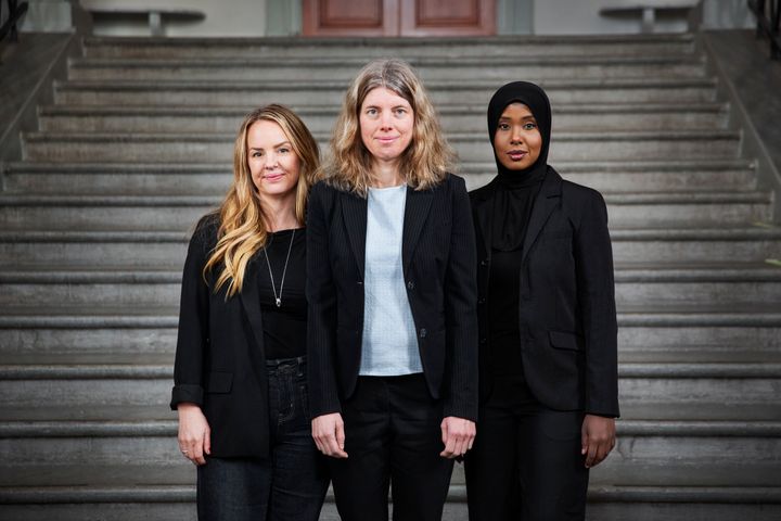 Vänsterpartiets toppnamn i Region Stockholm: Hannah Dahlbäck, Anna Sehlin och Shamso Ali Hassan
