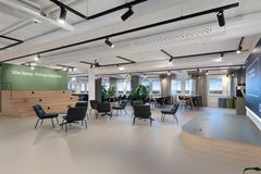 Dustins nya kontor i Nacka Strand