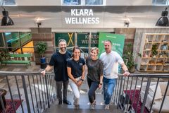 Från vänster: Fredrik Karlsson (VD/grundare av Twitch Health), Sofie Tännström Järdler (hälsocoach och PT), Pia Ljungqvist (Kund- och fastighetschef på Alecta Fastigheter), John Letzén (Teknisk fastighetsutvecklare på Alecta Fastigheter.)