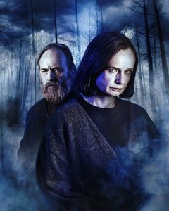 Från vänster: Samuel Fröler, Maria Kulle. Foto Mats Bäcker.