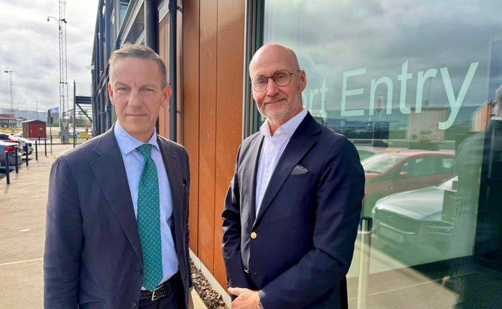 Industrin behöver rätt villkor för att kunna investera, växa och skapa jobb. Jakob Tellgren, IKEM och Per Hidesten, Industriarbetsgivarna, inför Avtal 27.