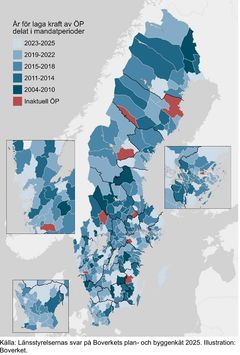 Karta över Sverige som visar år för översiktsplaners laga kraft per kommun, kodad i olika färger för olika tidsperioder.
