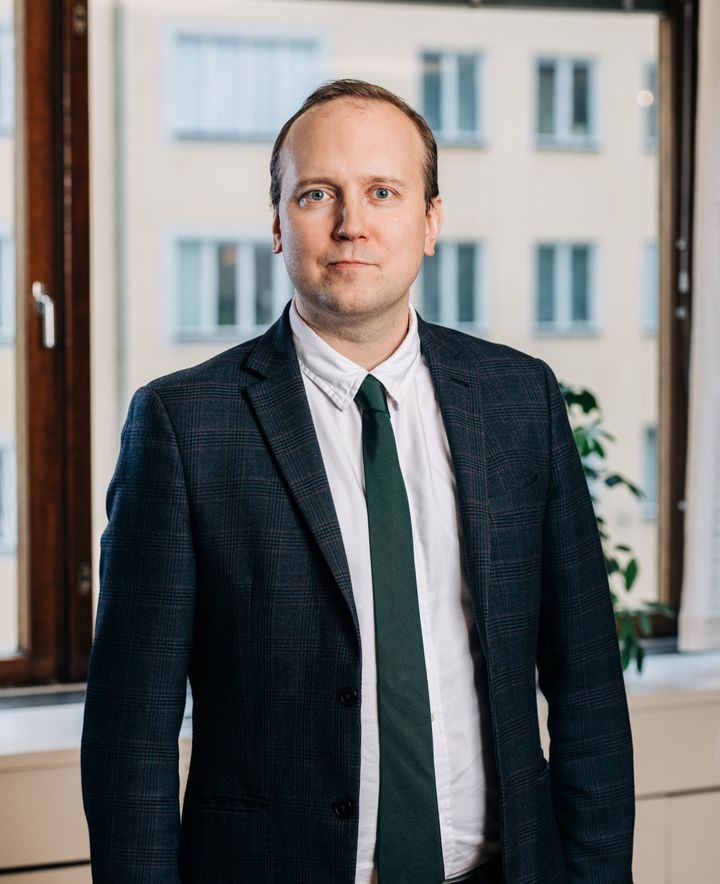 Jonas Grafström är fil dr i nationalekonomi, miljöekonom och vvd Ratio.